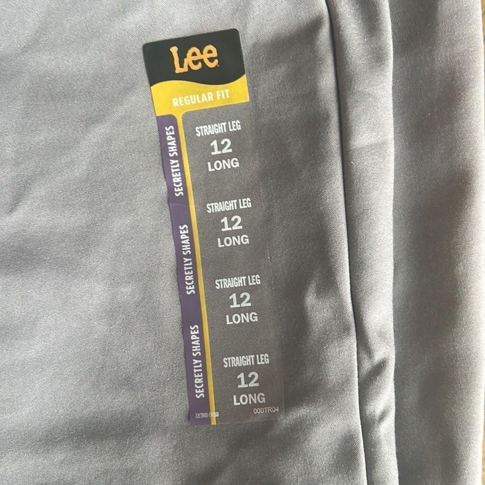 🌸3/$40🌸 NWT Lee Pant - Picture 7 of 14
